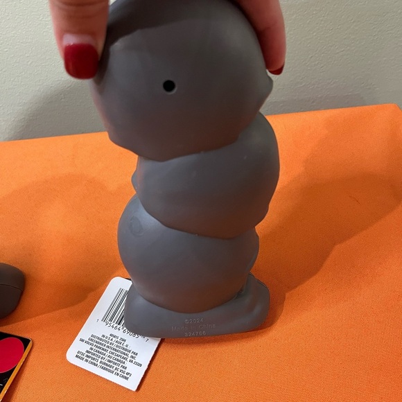 Gray Skull String Lights and Black Spider LED Candles - Picture 11 of 11